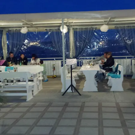 Evridika Ξενοδοχείο Νεσέμπαρ