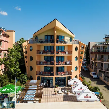 Evridika Hotel 3*