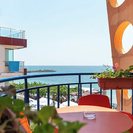 Evridika Hotel 3*