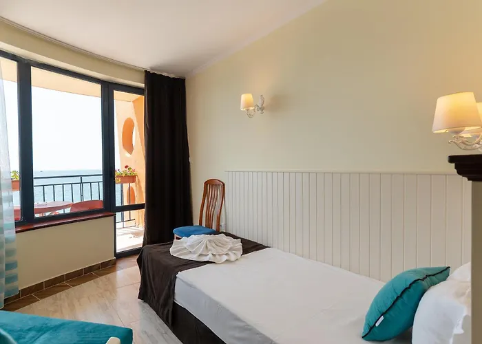 Отель Evridika 3*